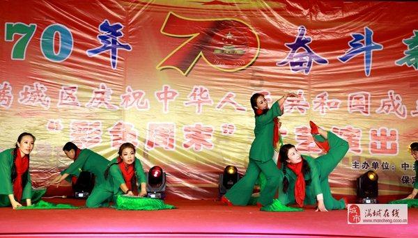 超级坦克消灭僵尸